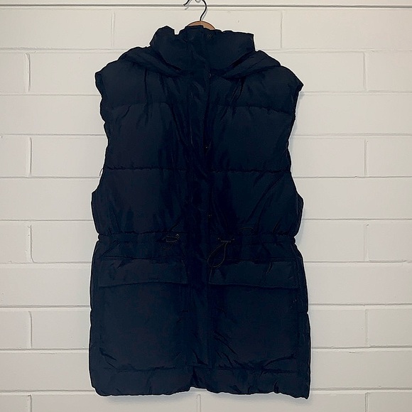 H&M Puff Vest w/adjustable cinch waist - Picture 2 of 5